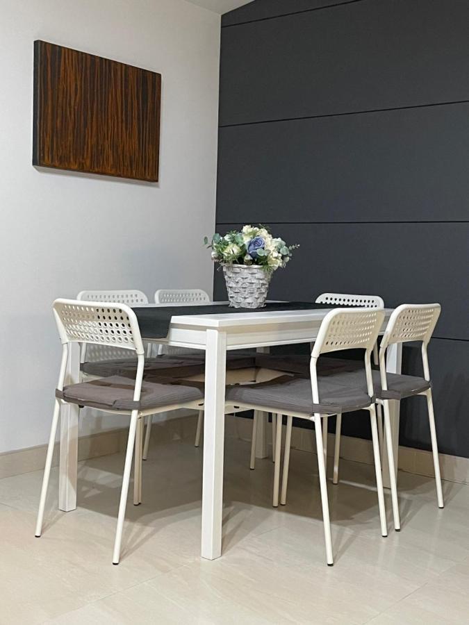Apartament Rodzinny Ostrowiec Sw Ostrowiec Świętokrzyski Exteriér fotografie