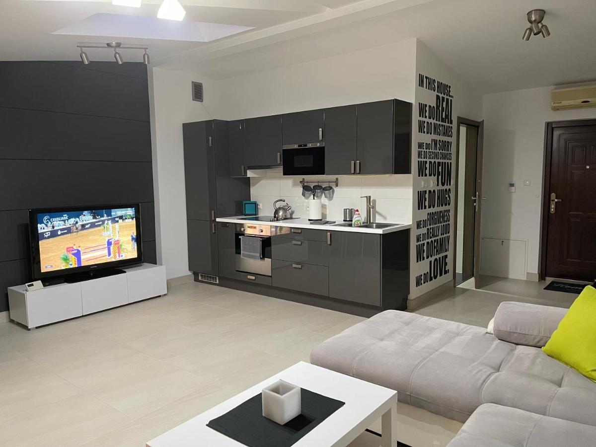 Apartament Rodzinny Ostrowiec Sw Ostrowiec Świętokrzyski Exteriér fotografie