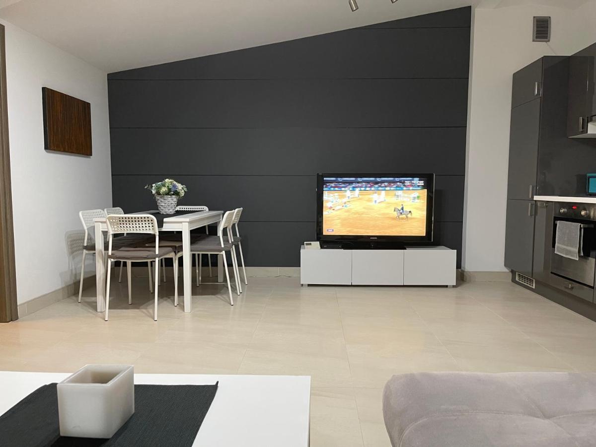 Apartament Rodzinny Ostrowiec Sw Ostrowiec Świętokrzyski Exteriér fotografie