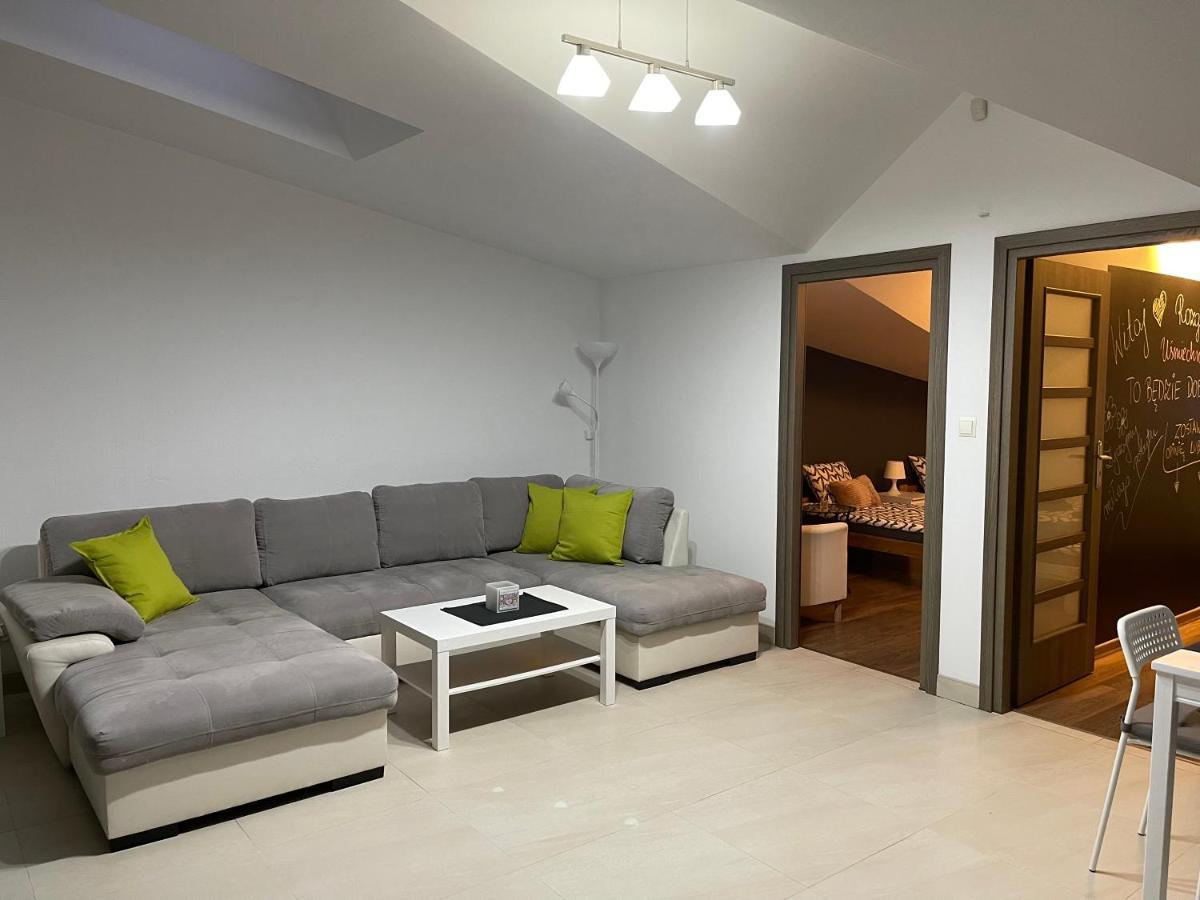 Apartament Rodzinny Ostrowiec Sw Ostrowiec Świętokrzyski Exteriér fotografie