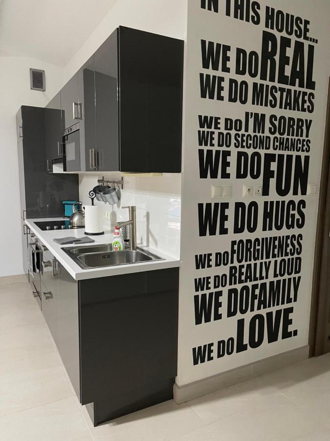 Apartament Rodzinny Ostrowiec Sw Ostrowiec Świętokrzyski Exteriér fotografie
